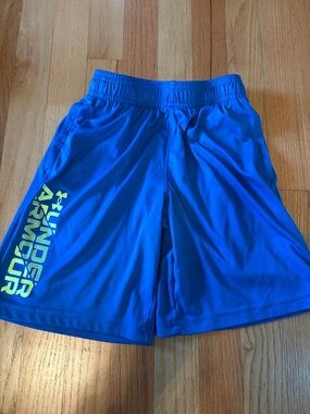 Under Armour Boy’s Blue Athletic Shorts, Small
